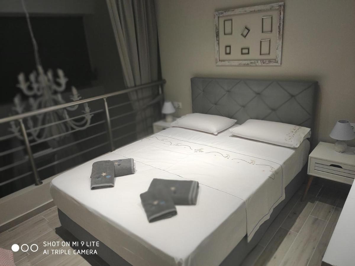 Kamares Suites Nea Kallikrateia Екстер'єр фото
